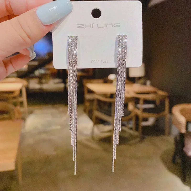 Fashion Korean Women Retro Drip Glaze Red Flower Earrings Women for Delicate Earrings Luxury Couple Engagement Jewelry Gift