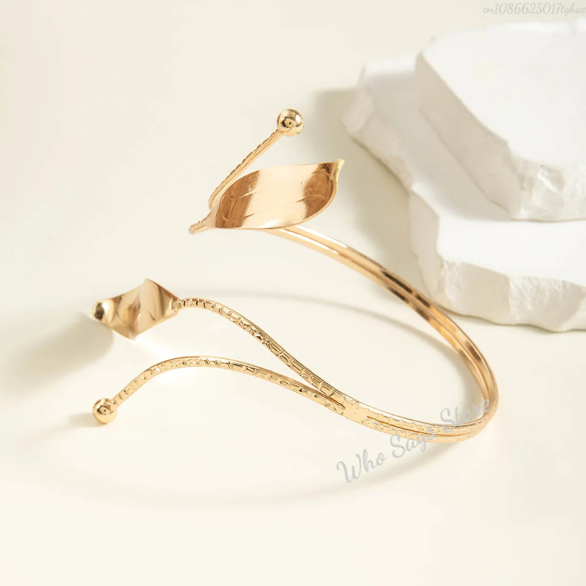 Fashion Metal Starfish Cuff Bracelets for Women Punk Gold Color Geometric Personality Opening Adjustable Arm Bracelets Jewelry