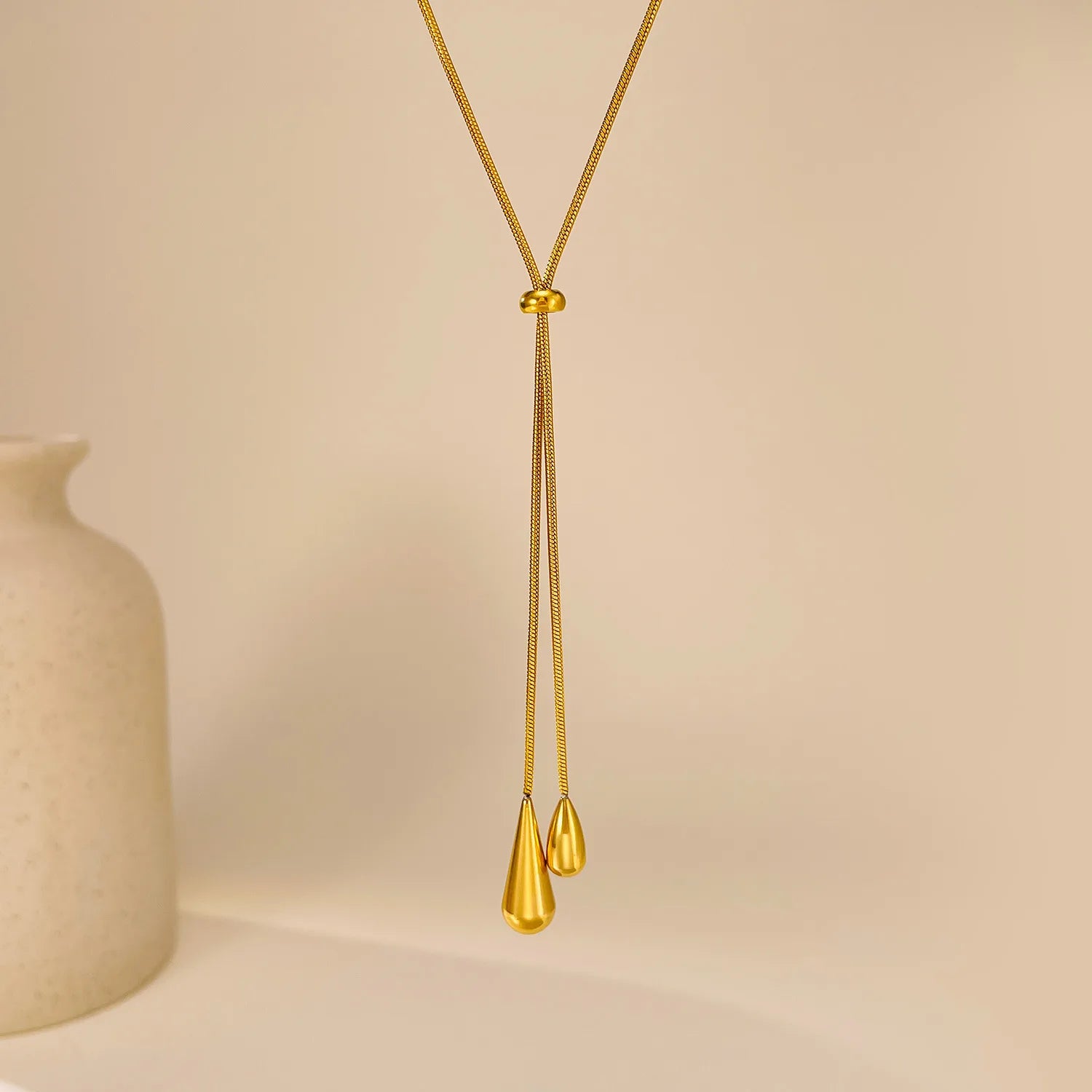 Europe and America Fashion Gold Color Stainless Steel Water Drop Tassel Pendant Necklace for Women Clavicle Chain Paty Jewelry
