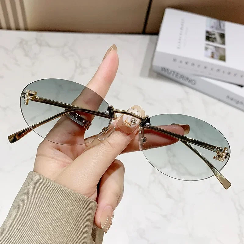 New Frameless Sunglasses Letter F Diamond-set Oval Frame Fashion Trendy Small Frame Car Sunglasses 90902