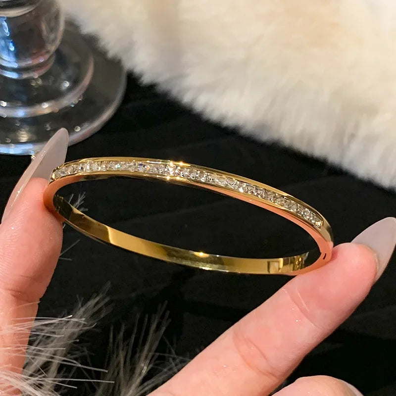 Gold Color Stainless Steel Colorfast Bracelets Skyful Star Bracelets Set for Women Fashion Light Luxury Jewelry Gifts Wholesale