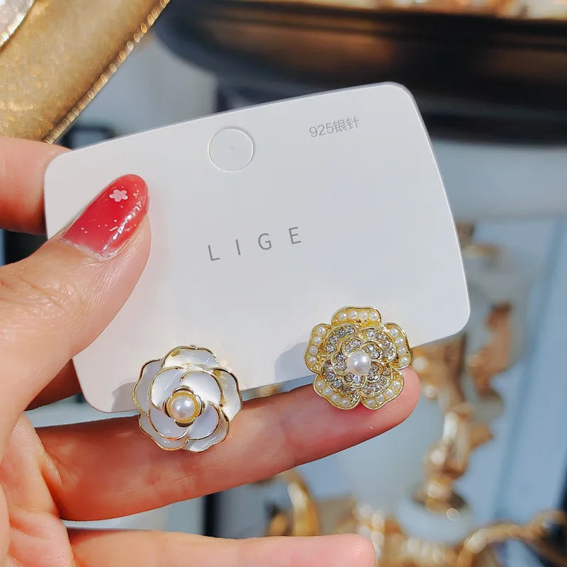 New High-end Atmosphere Decoration Shine Fashion Women Temperament Personality Exaggerated Earring Wedding Jewelry Birthday Gift