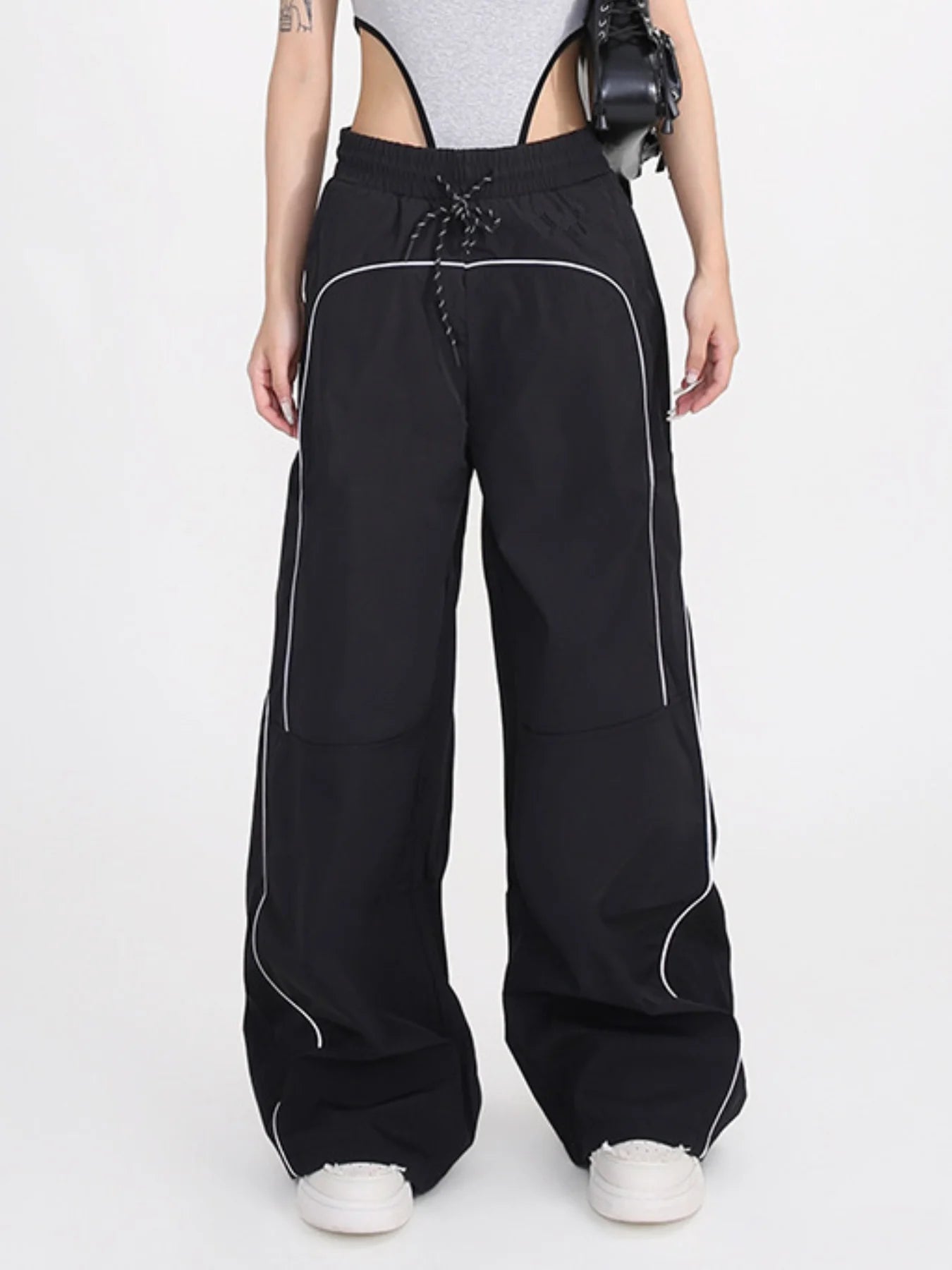 Womens Y2K Jogger Pants - Ultra-Relaxed Fit, Flattering Wide-Leg Silhouette,  Adjustable Drawstring Waistband
