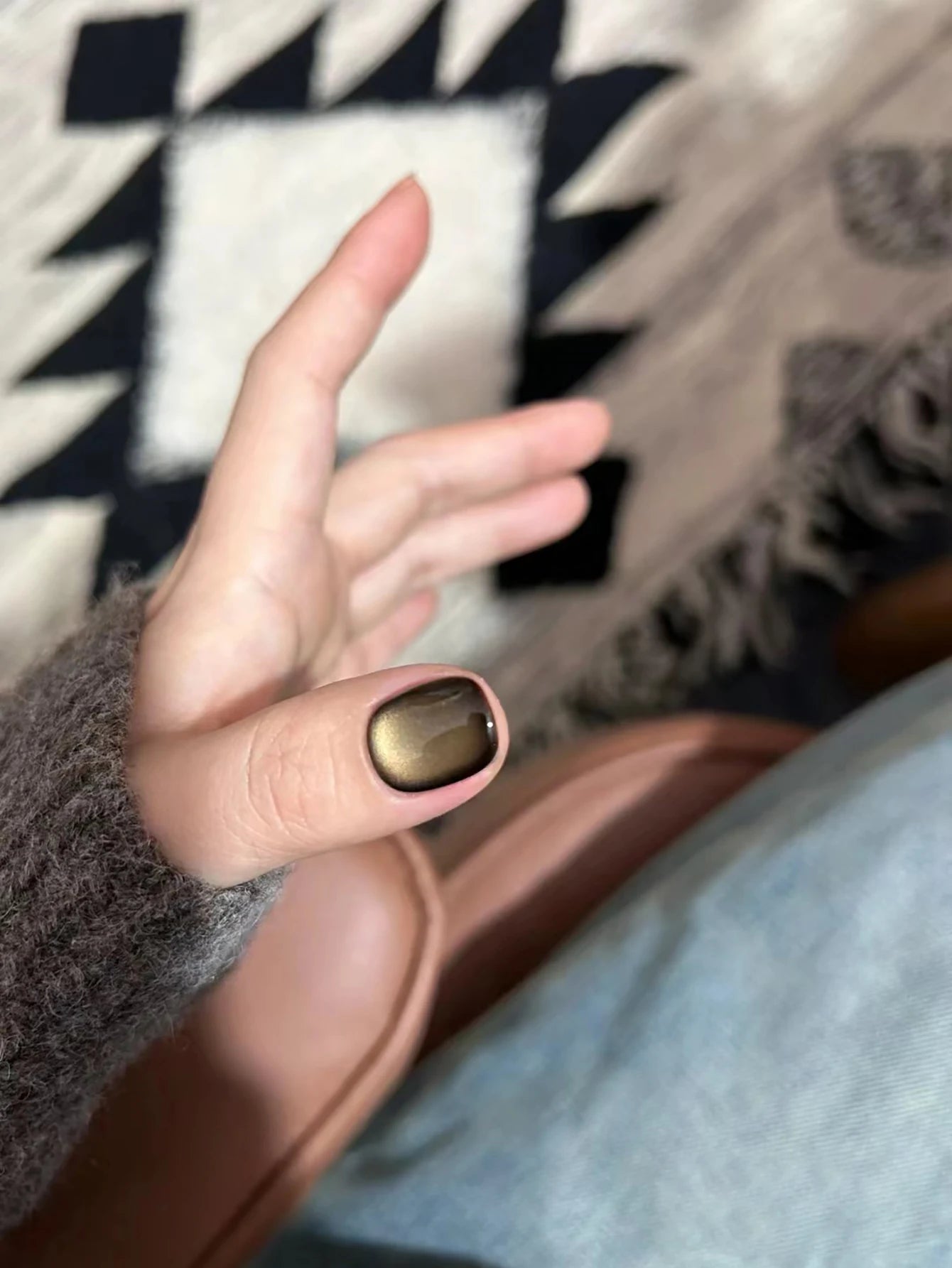 1-24pcs WS Autumn Winter Blue Black Red Glass Bead Crystal Cat Eye Gel Nail Polish New Whitening High Density Sparkling Nail